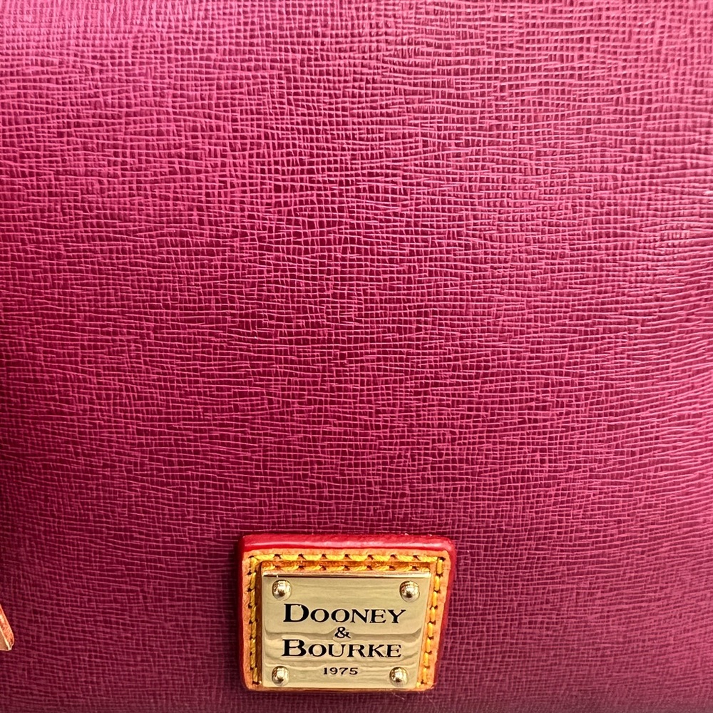 Dooney and Bourke Beautiful Tote Bag - Picture 2 of 12